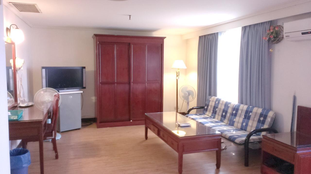 Galaxy Hotel Đài Trung Ngoại thất bức ảnh